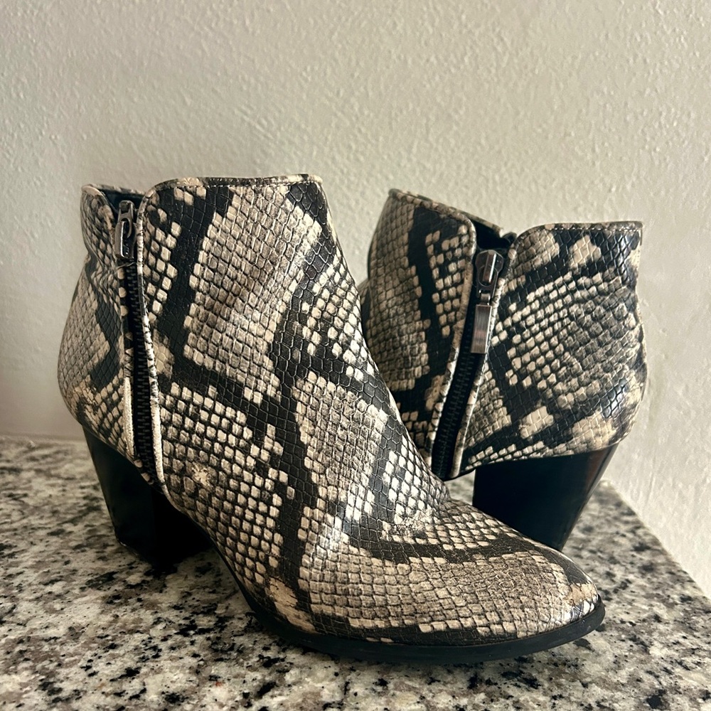 Snakeskin Print Ankle Booties – Size 6.5M